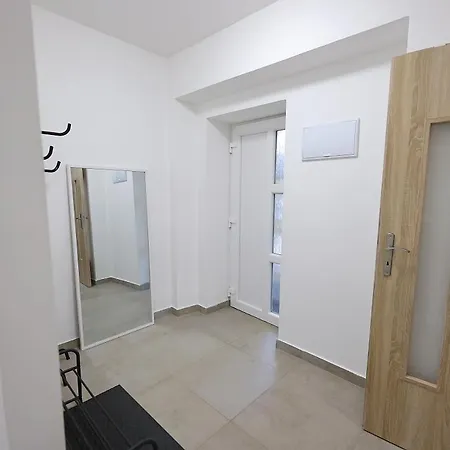 Fara No71 3 شقة